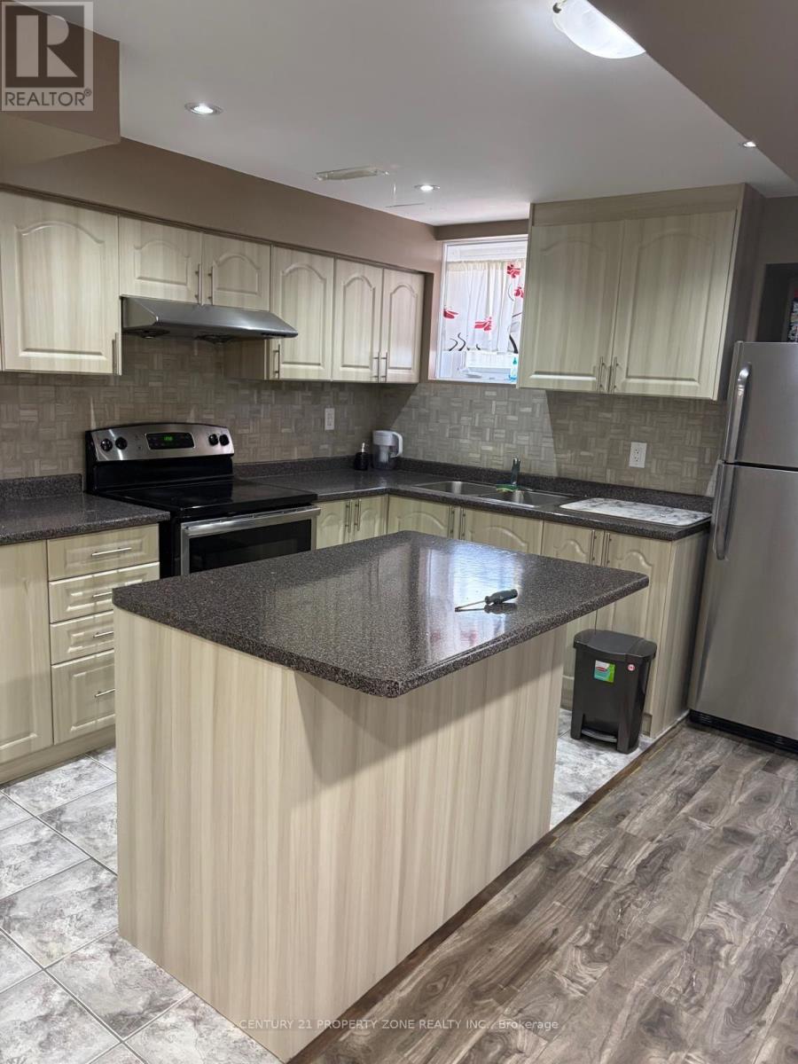 1 Deancrest Crescent, Brampton, Ontario  L7A 0W1 - Photo 3 - W13673914