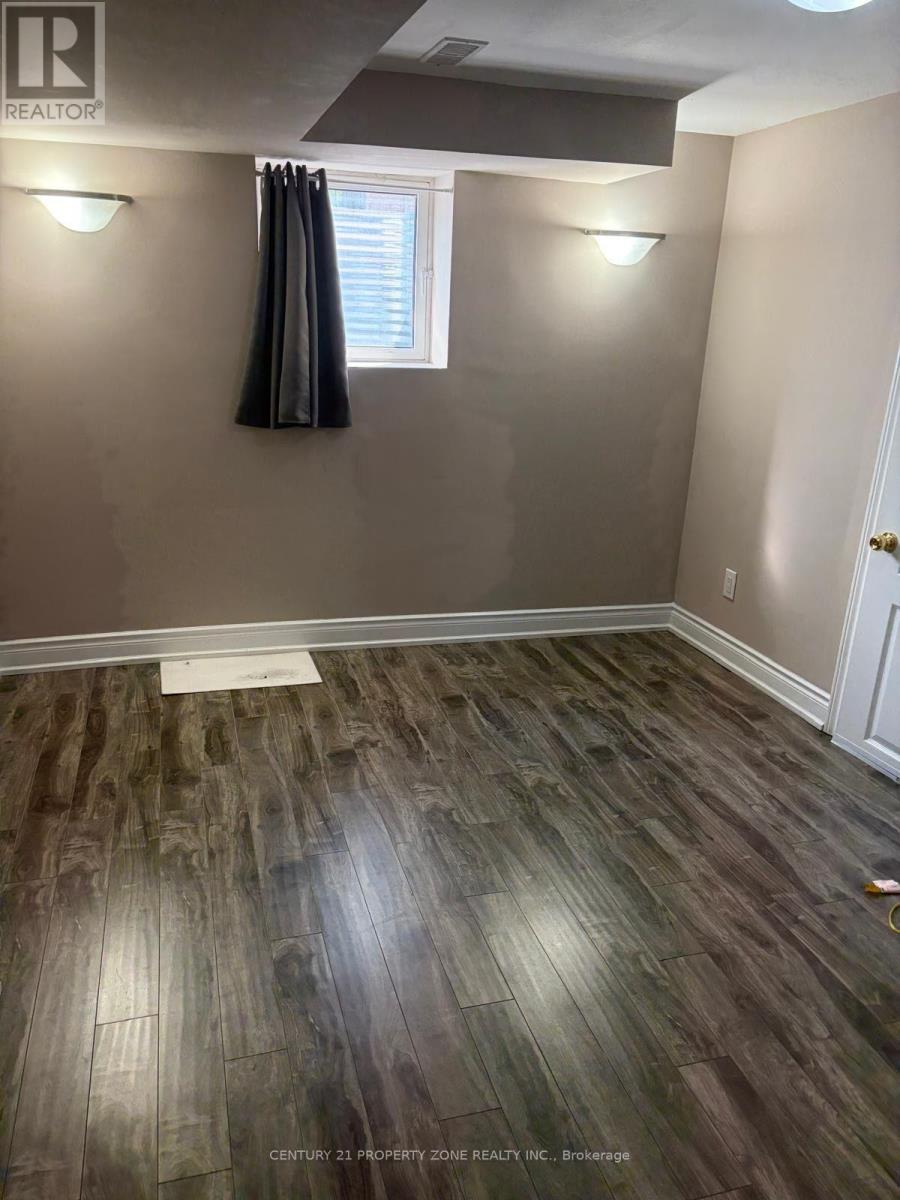 1 Deancrest Crescent, Brampton, Ontario  L7A 0W1 - Photo 5 - W13673914
