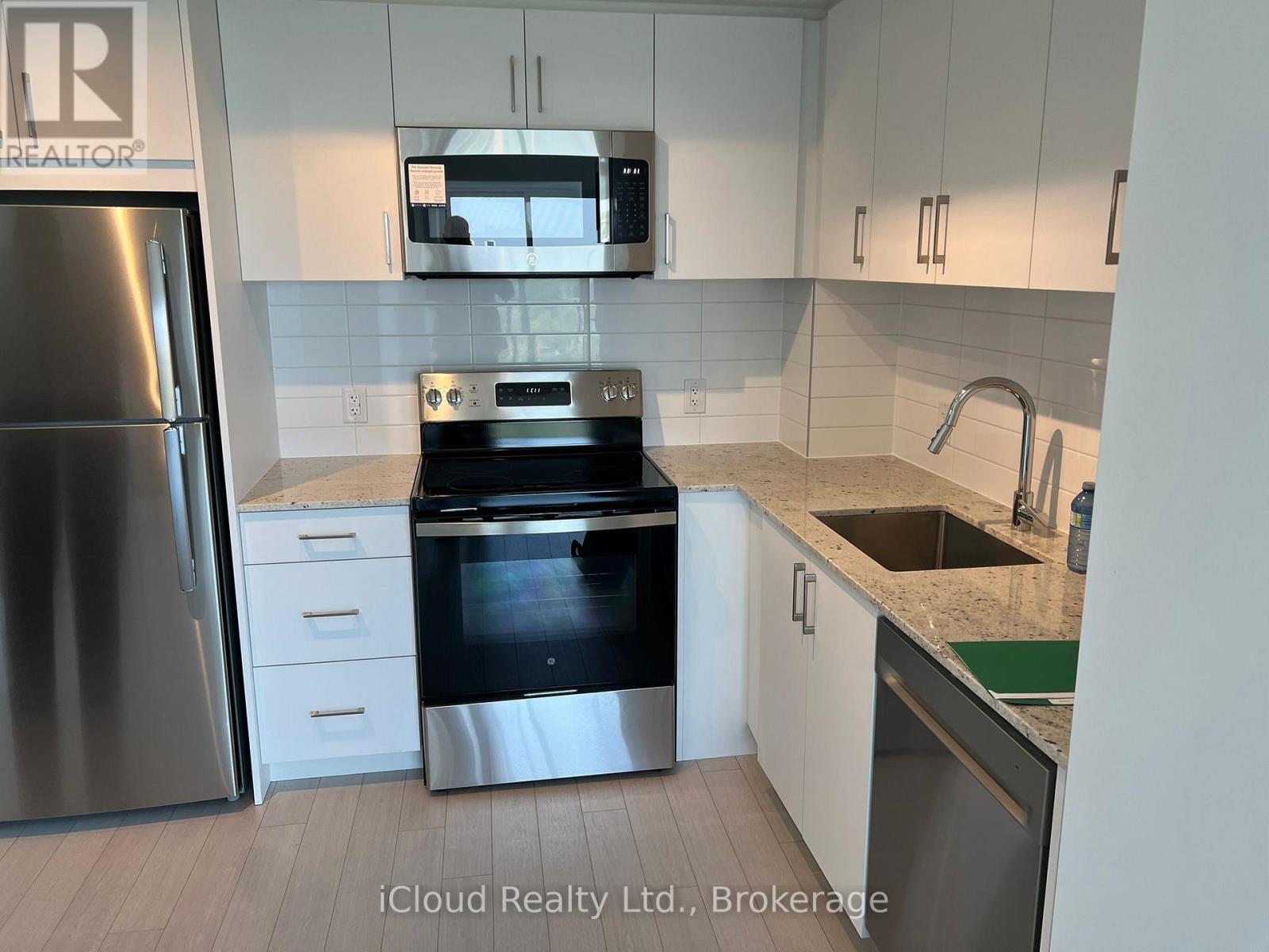 1102 - 4010 Eglinton Avenue, Toronto, Ontario  M9A 0G5 - Photo 8 - W13673918