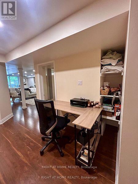 3766 Forest Bluff Crescent, Mississauga, Ontario  L5N 7T7 - Photo 10 - W13673924