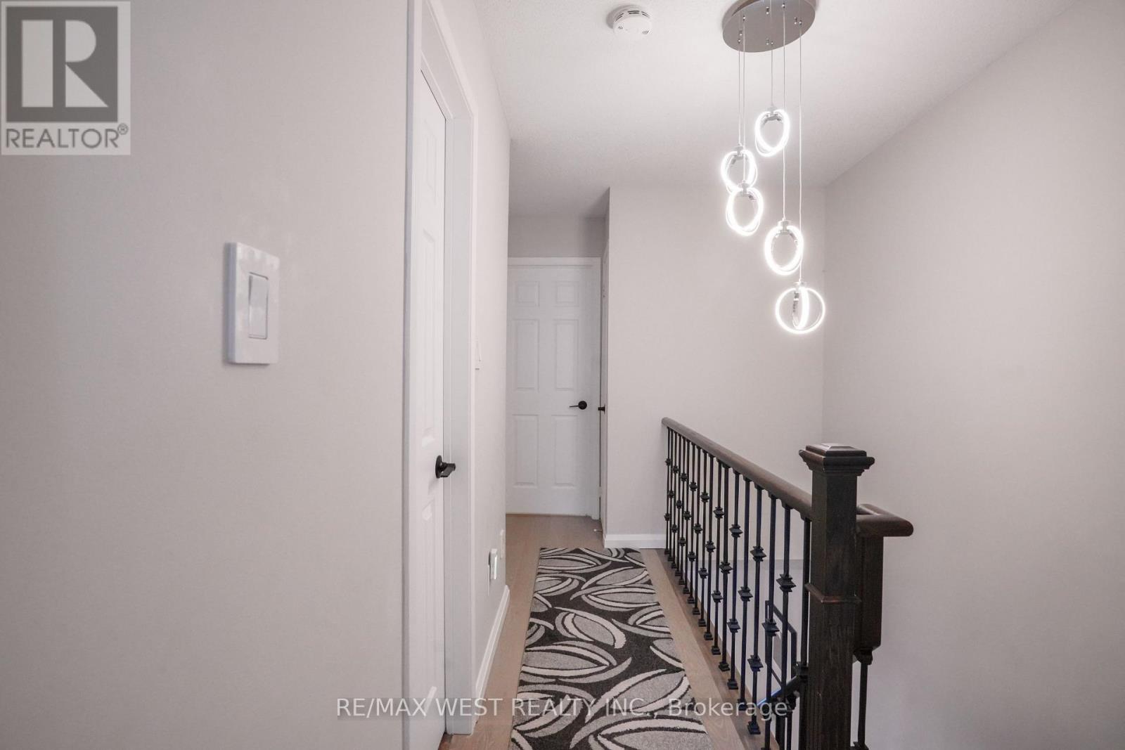 8 Jensen Court, Vaughan, Ontario  L6A 2T6 - Photo 23 - N13673904