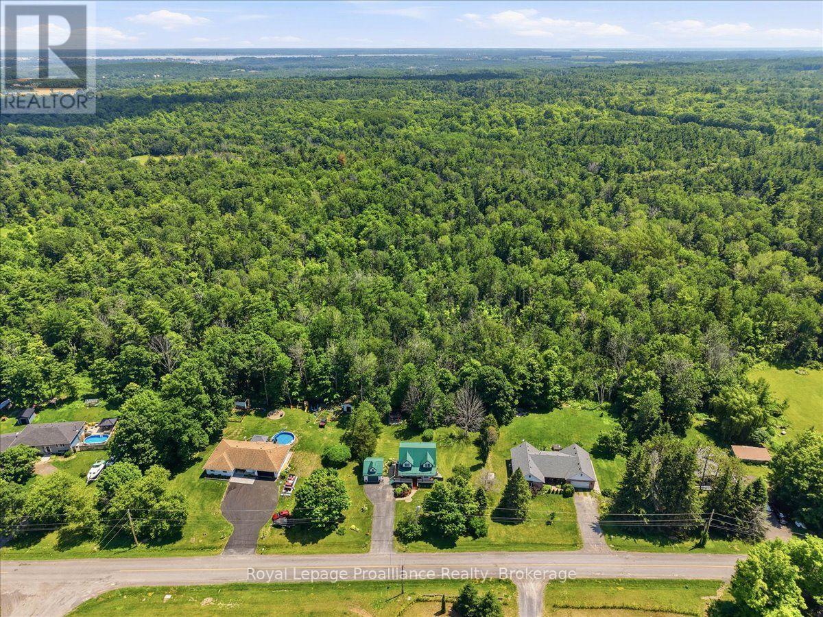 155 Downs Road, Quinte West, Ontario  K8V 0A9 - Photo 3 - X13671032