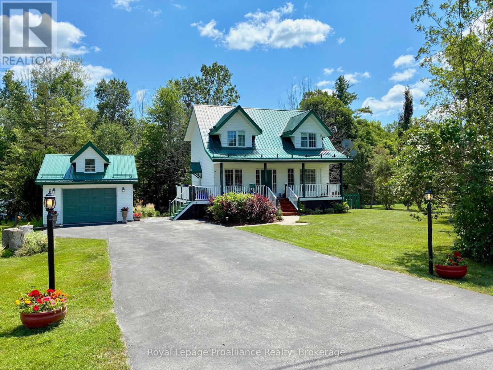 155 Downs Road, Quinte West, Ontario  K8V 0A9 - Photo 1 - X13671032