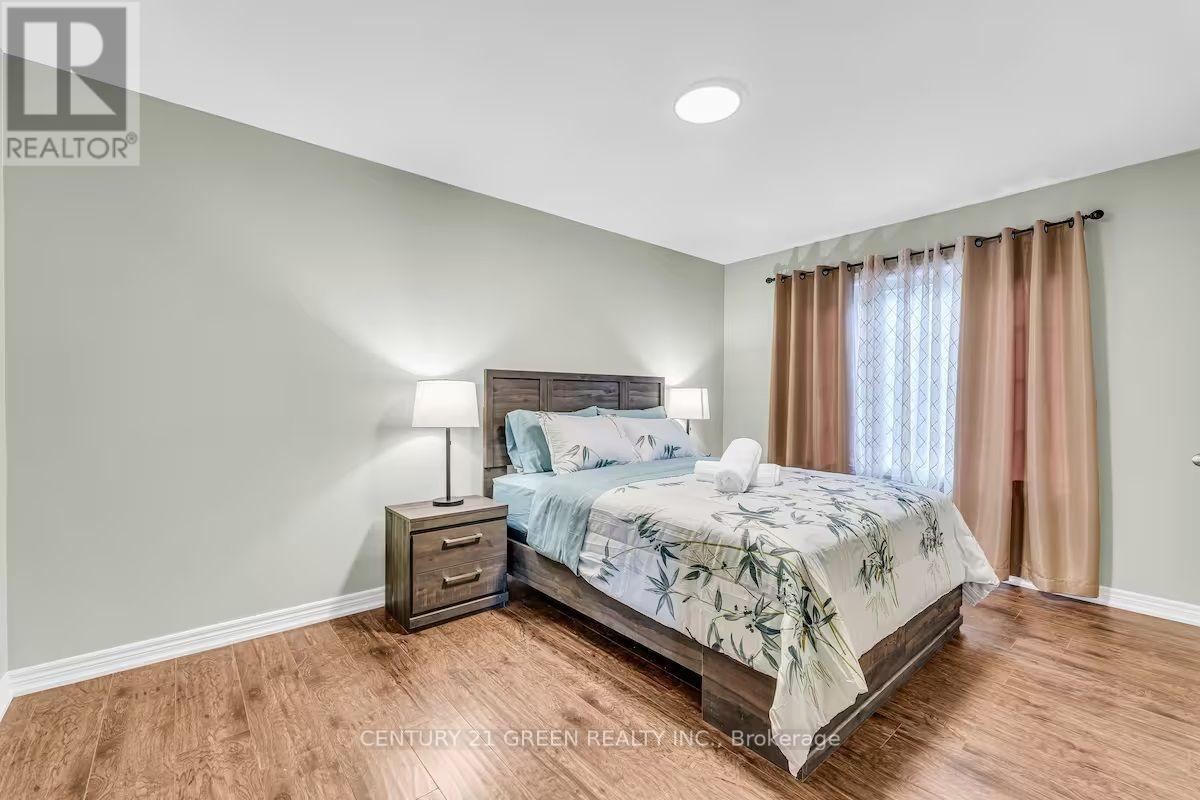 5 Sunset Way, Thorold, Ontario  L2V 0B6 - Photo 4 - X13673888