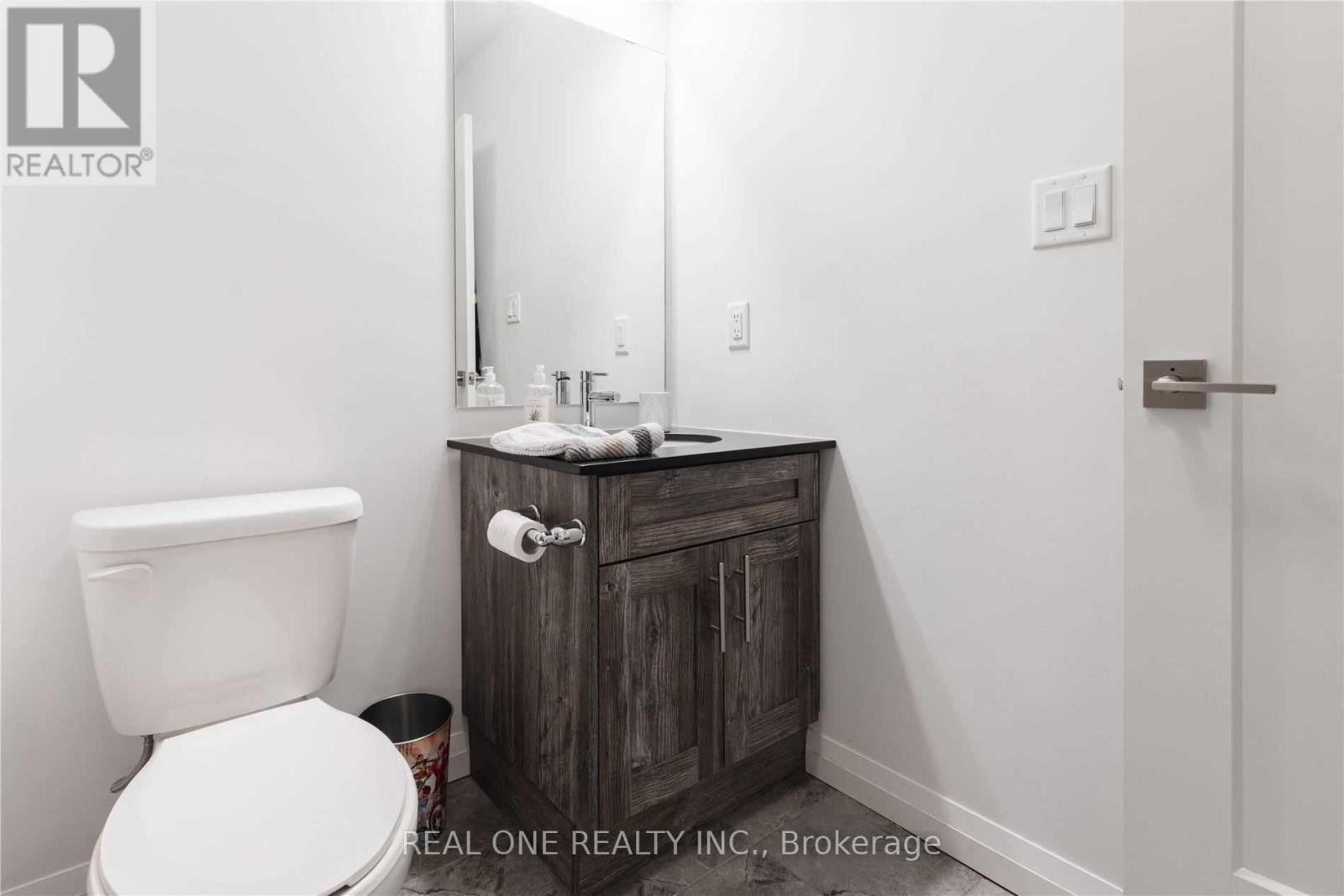 Bedroom 1 - 67 Burley Lane, Hamilton, Ontario  L9G 0G5 - Photo 6 - X13673908