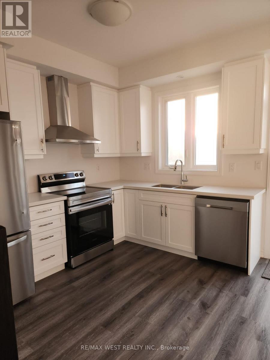 129 - 461 Blackburn Drive, Brantford, Ontario  N3T 5L5 - Photo 3 - X13673930