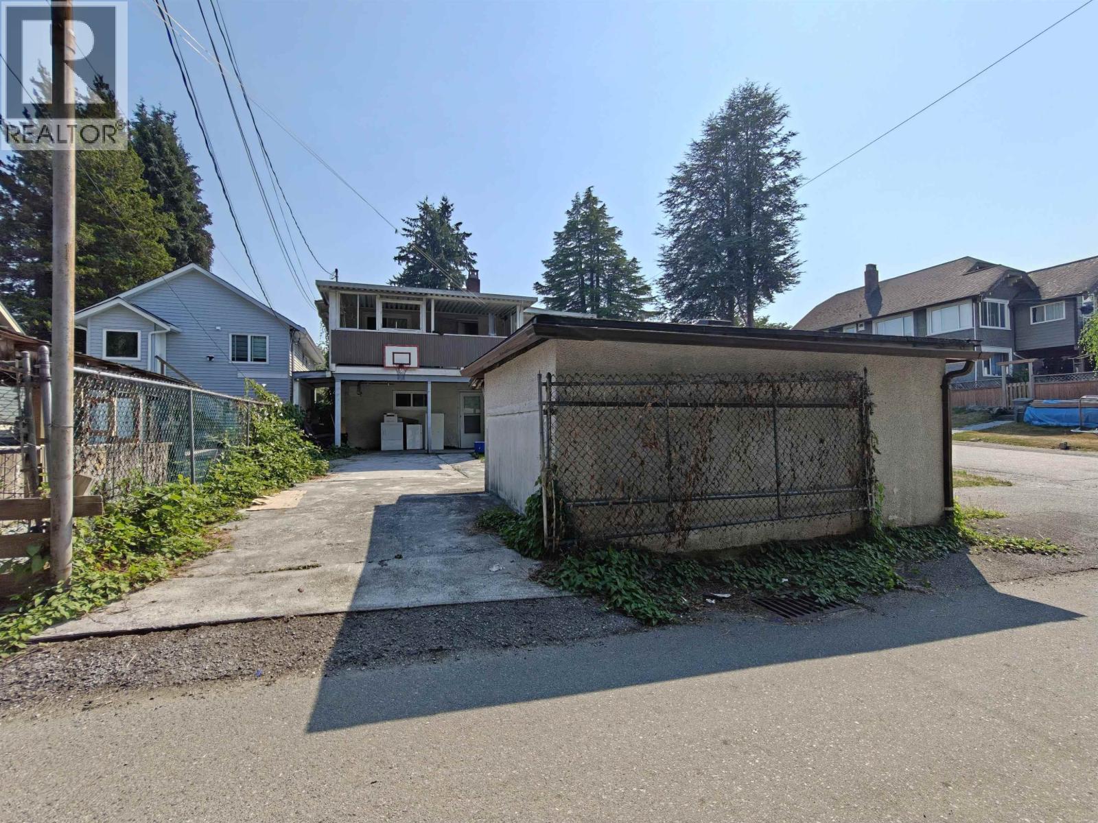 2503 E 27th Avenue, Vancouver, British Columbia V5R 1N2 - Photo 10 - R3154034
