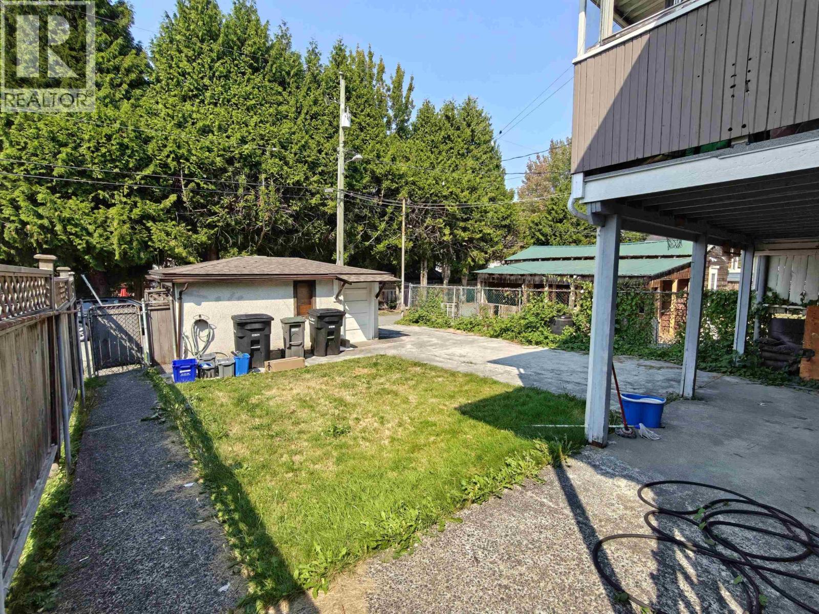 2503 E 27th Avenue, Vancouver, British Columbia V5R 1N2 - Photo 8 - R3154034