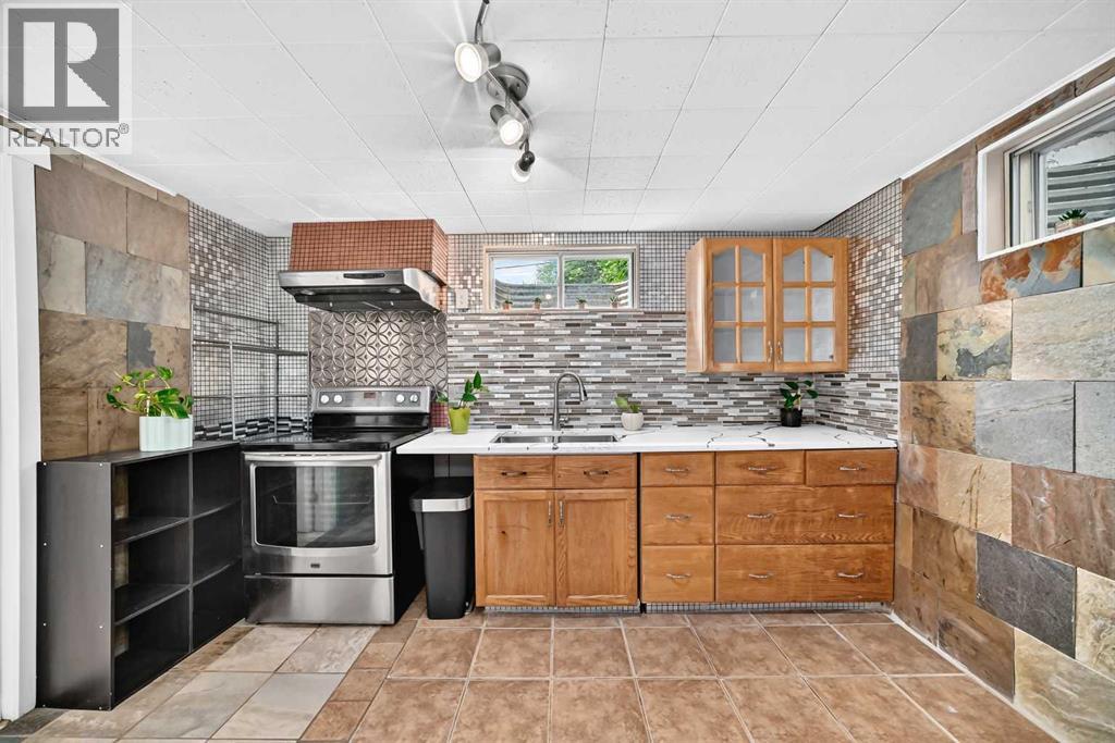 39 Healy Drive SW, Calgary, Alberta  T2V 2Z8 - Photo 21 - A2331950