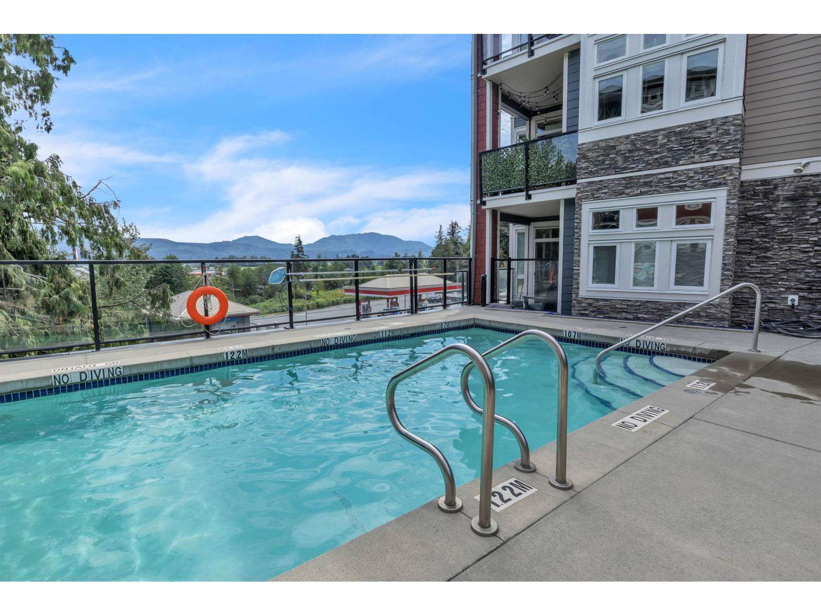 115 2242 WHATCOM ROAD, Abbotsford, British Columbia