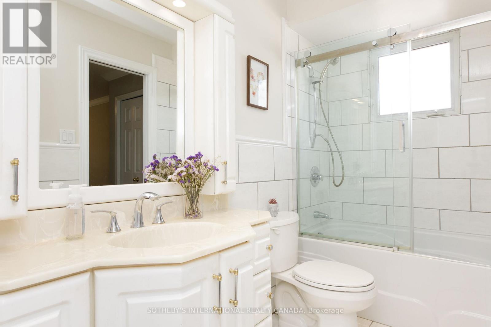 Upper - 2694 Constable Road, Mississauga, Ontario  L5J 1W4 - Photo 16 - W13673676