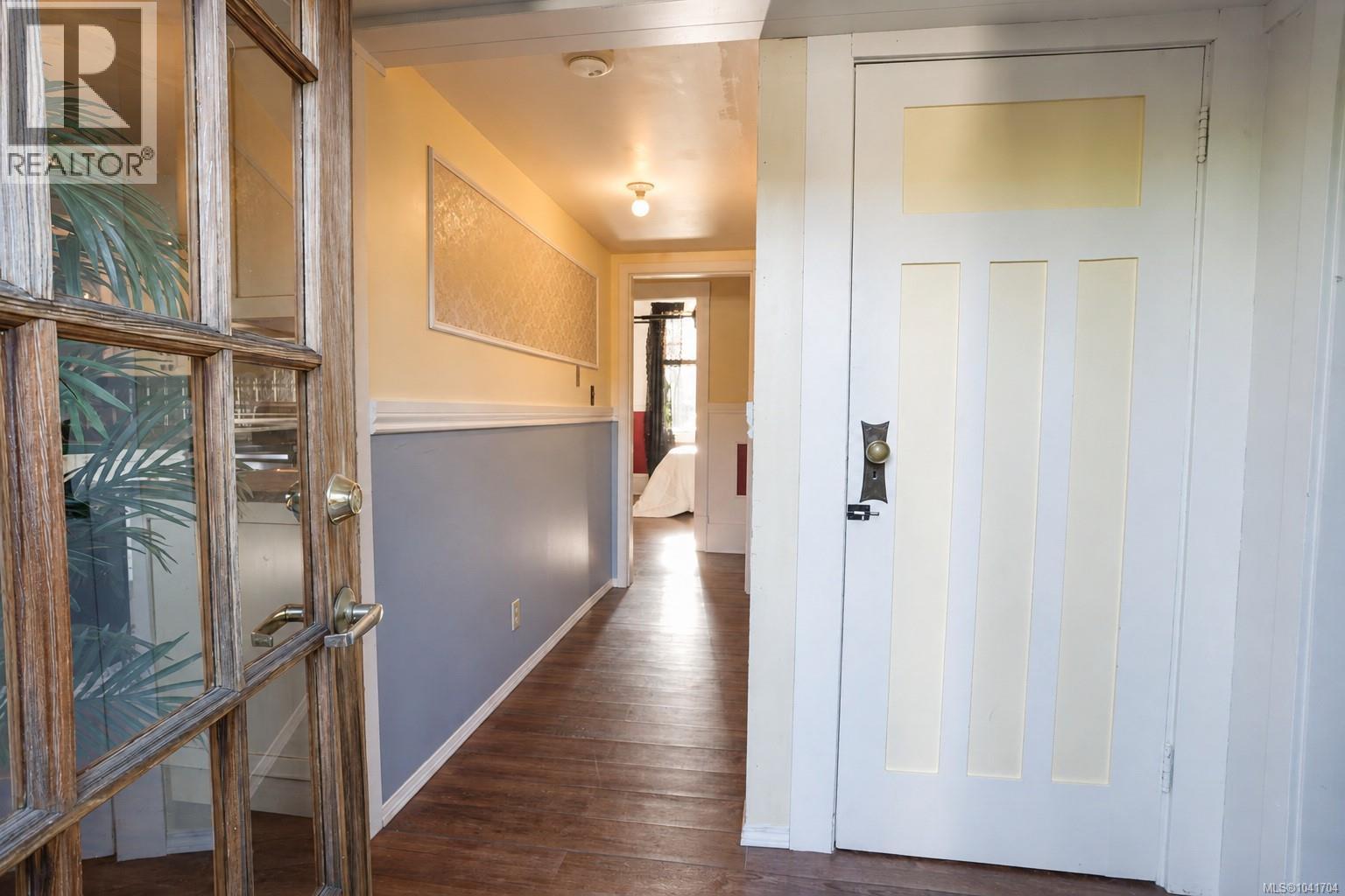 1295 Santa Rosa Ave, Saanich, British Columbia  V8Z 2V5 - Photo 15 - 1041704