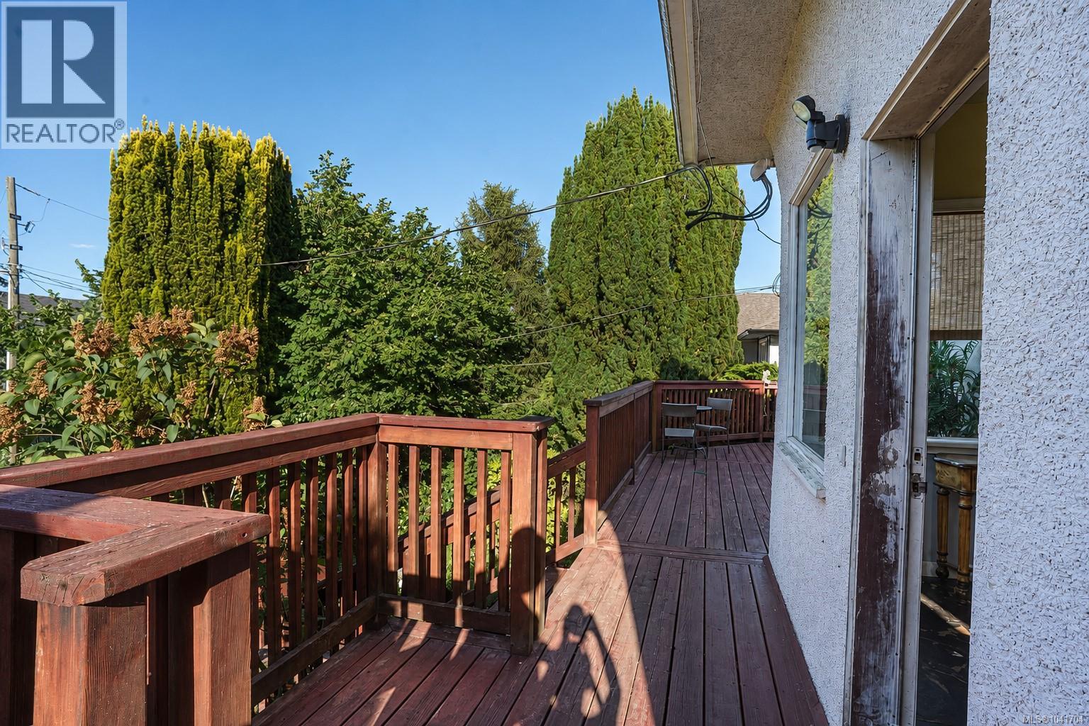1295 Santa Rosa Ave, Saanich, British Columbia  V8Z 2V5 - Photo 38 - 1041704