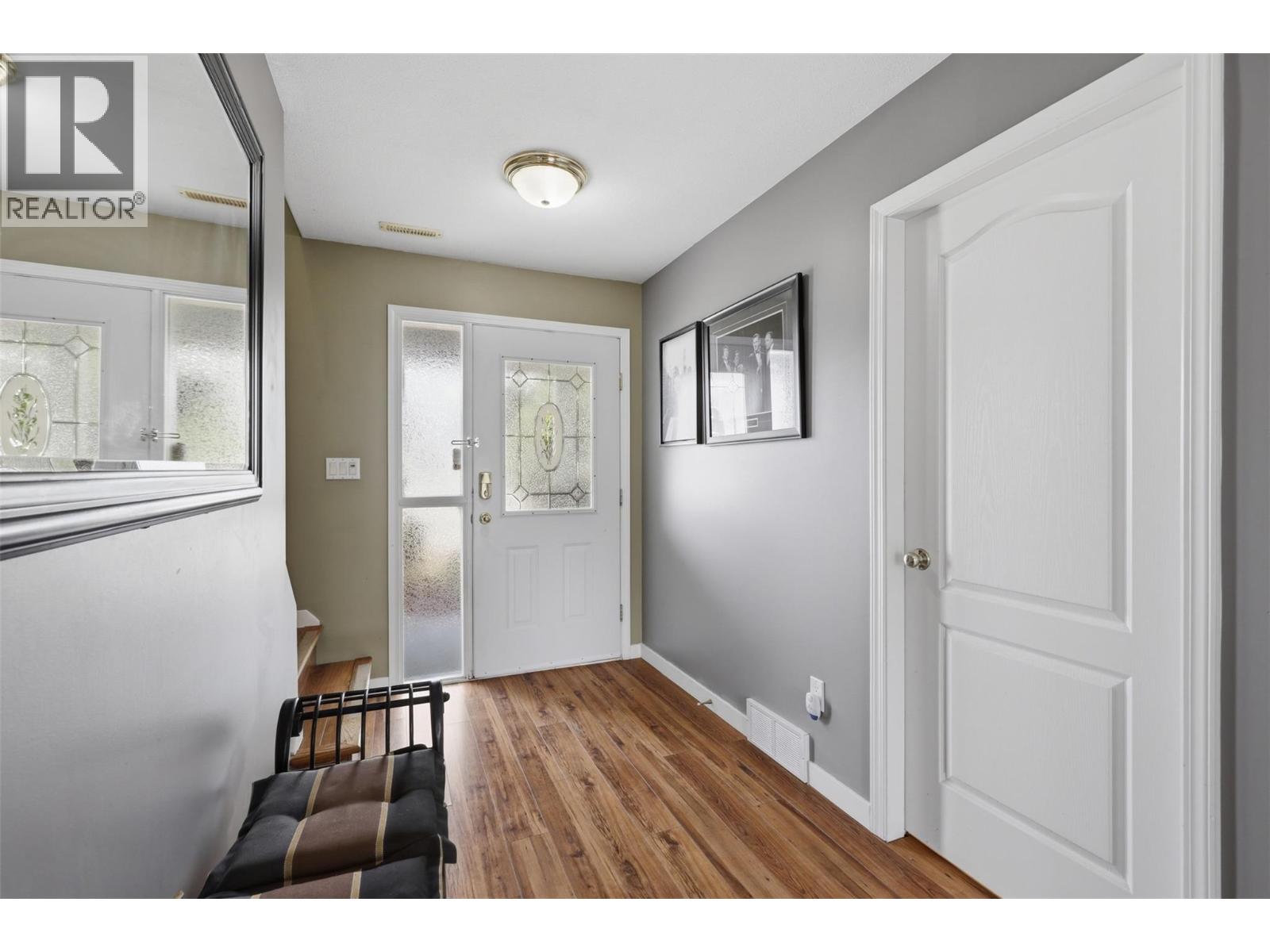 8857 Badger Drive, Kamloops, British Columbia  V2C 6V2 - Photo 6 - 10392958