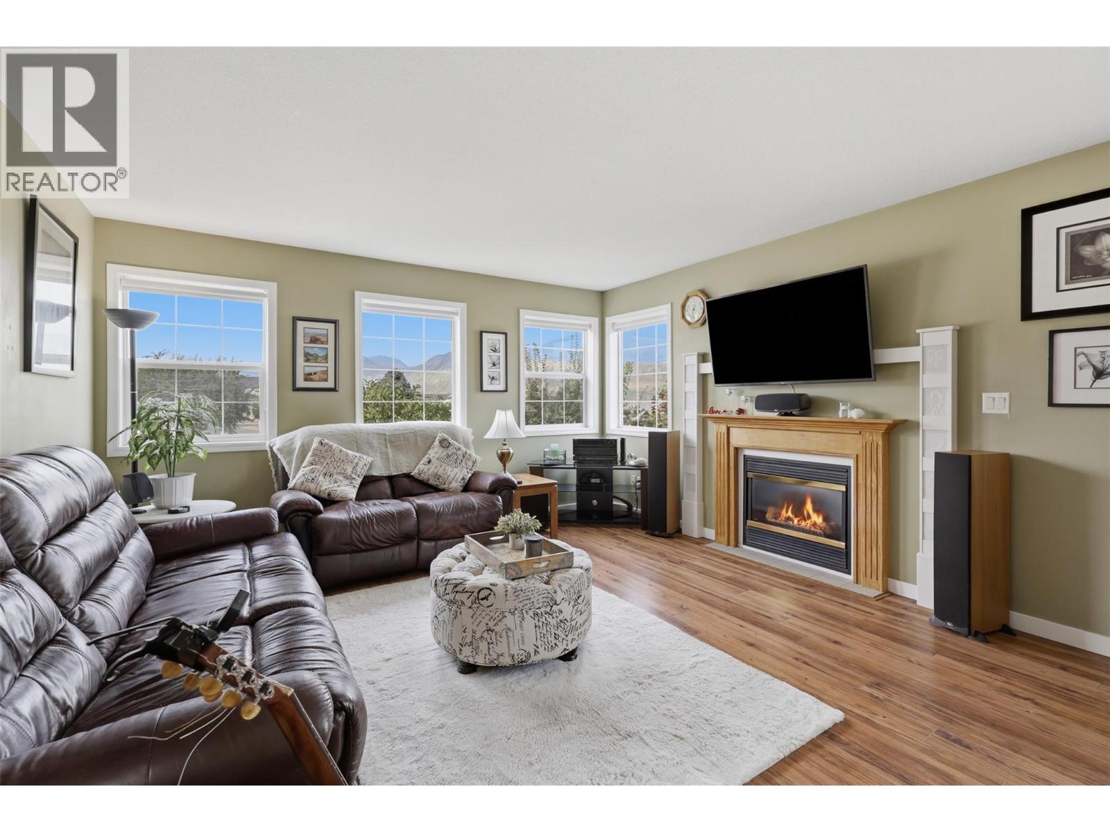 8857 Badger Drive, Kamloops, British Columbia  V2C 6V2 - Photo 8 - 10392958