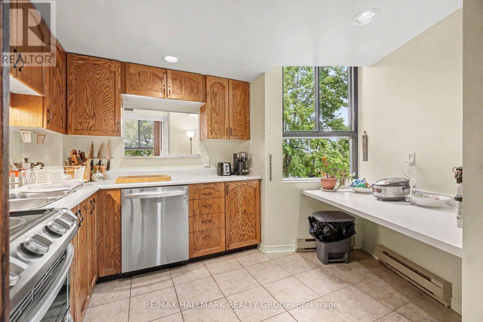 302 - 2850 Carling Avenue, Ottawa, Ontario  K2B 8M4 - Photo 7 - X13673988