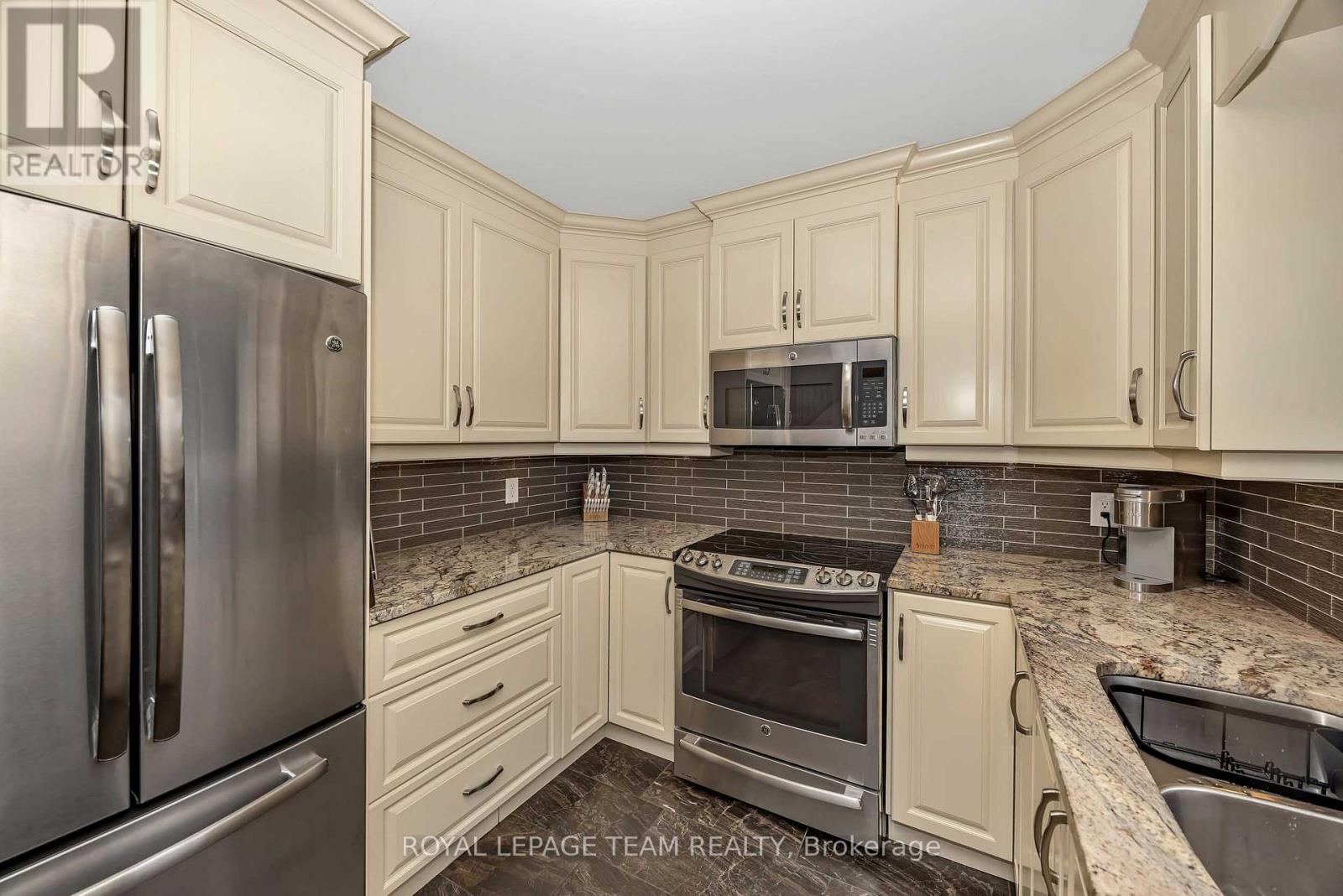 25 Tamblyn Crescent, Ottawa, Ontario  K2L 3A5 - Photo 15 - X13674008