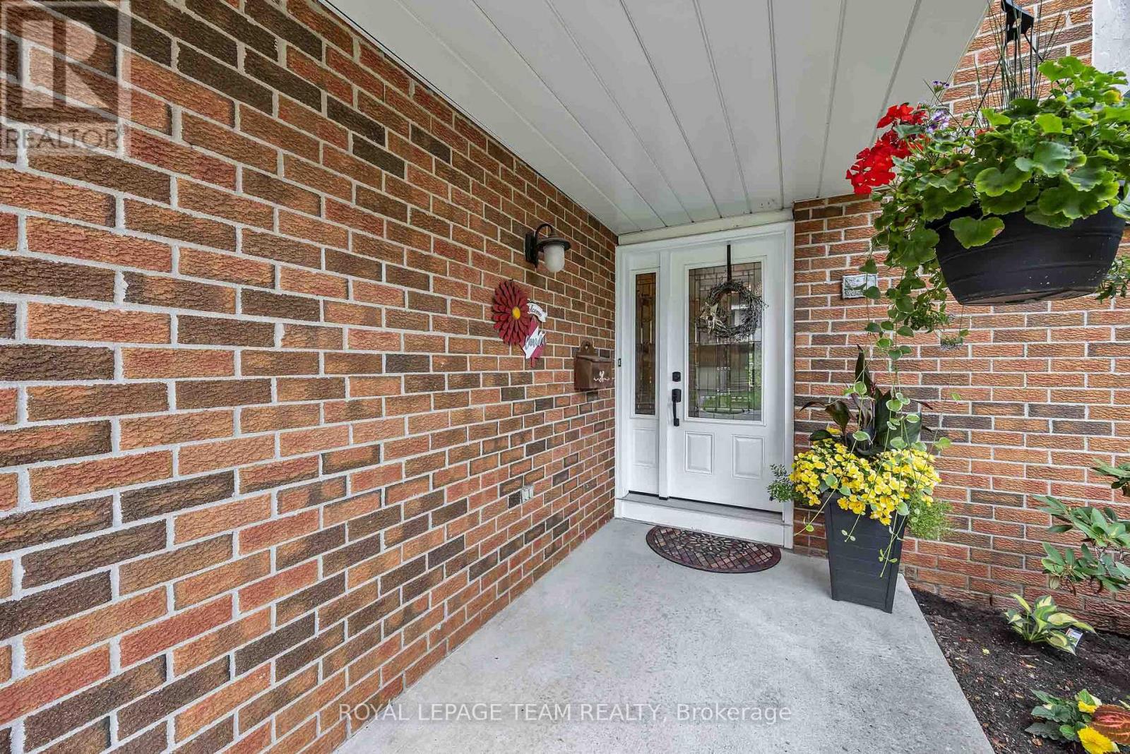 25 Tamblyn Crescent, Ottawa, Ontario  K2L 3A5 - Photo 5 - X13674008
