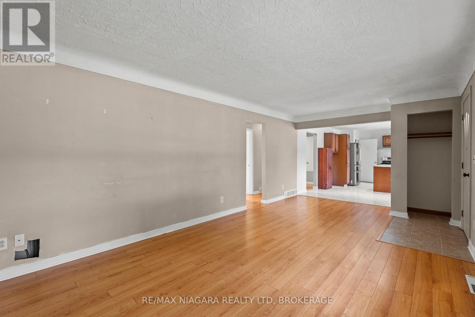 466 Clare Avenue, Welland, Ontario  L3C 3B3 - Photo 10 - X13674020
