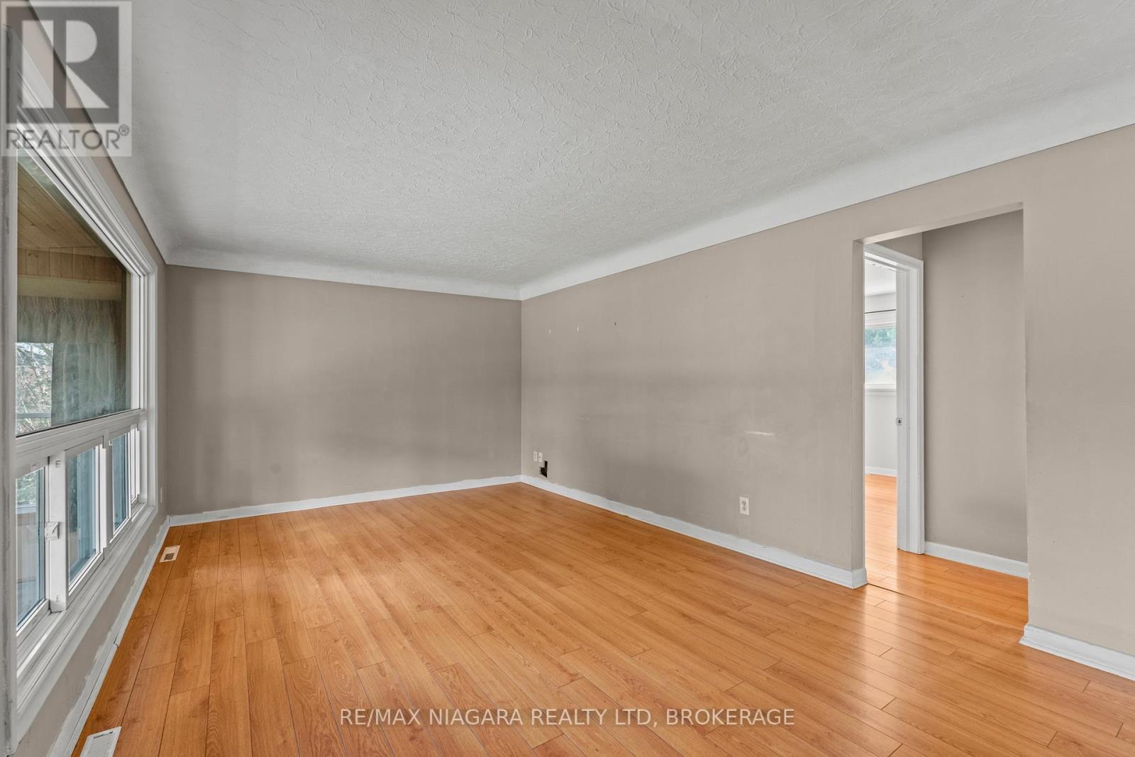 466 Clare Avenue, Welland, Ontario  L3C 3B3 - Photo 11 - X13674020