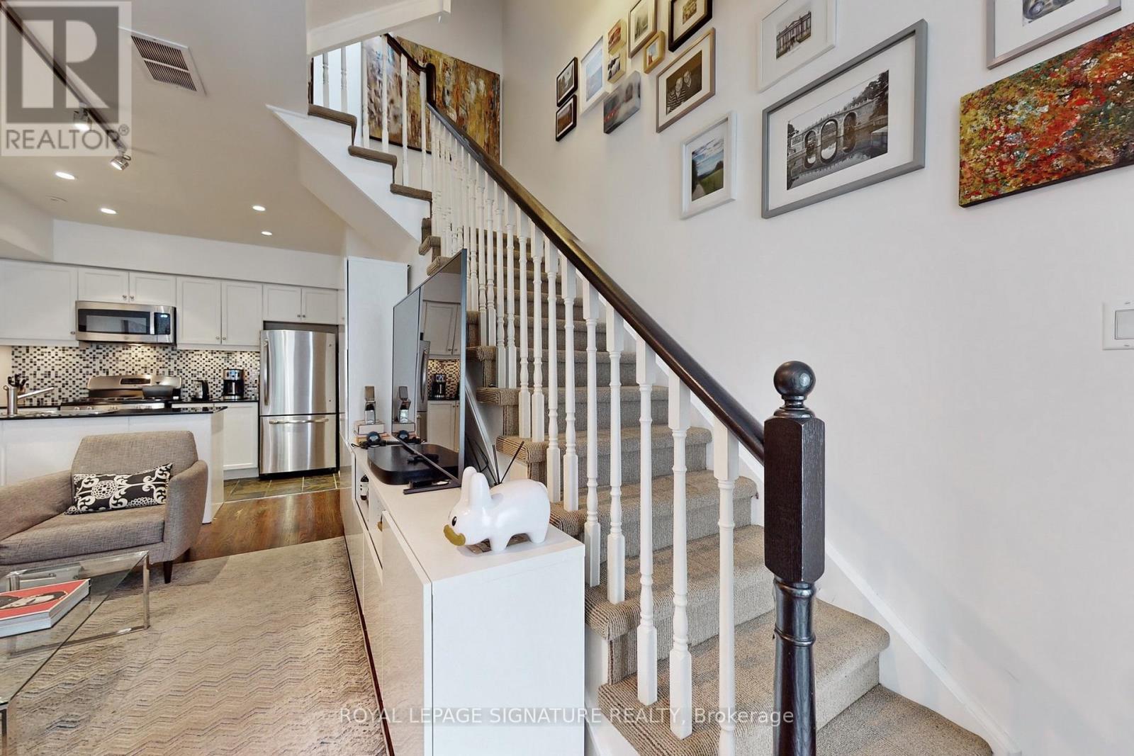 42 - 6 Wellesley Place, Toronto (North St. James Town), Ontario  M4Y 3E1 - Photo 7 - C13673996