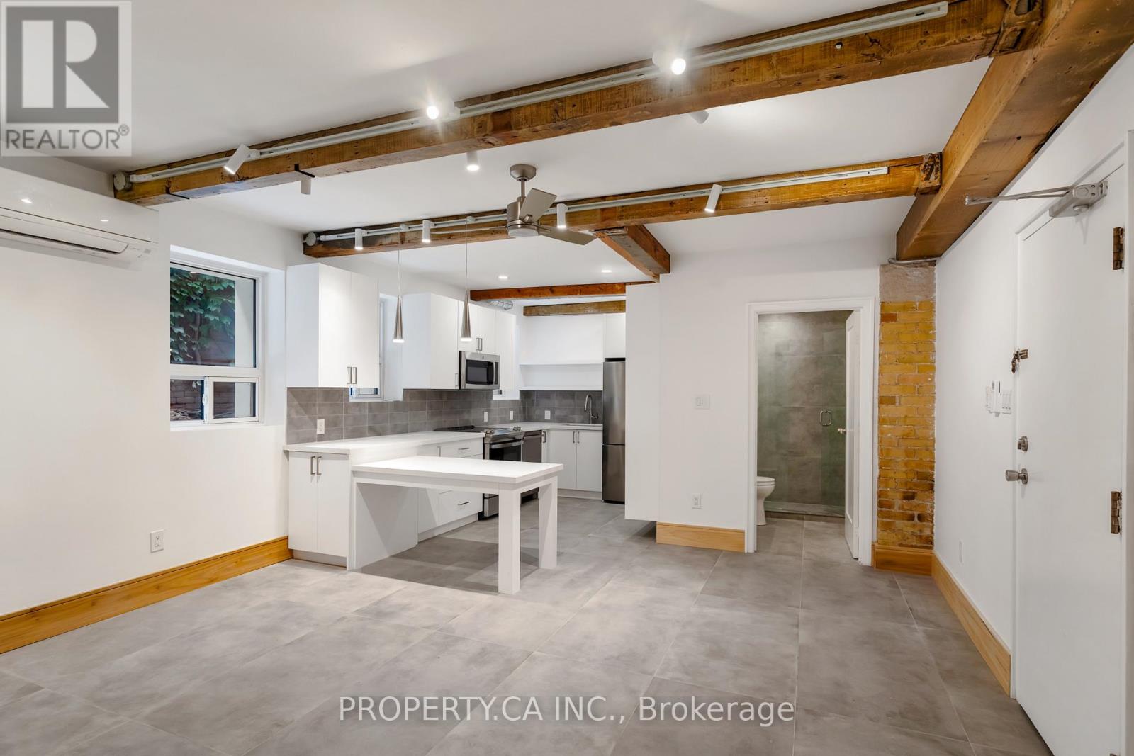#8 - 97 LEE AVENUE, toronto (the beaches), Ontario