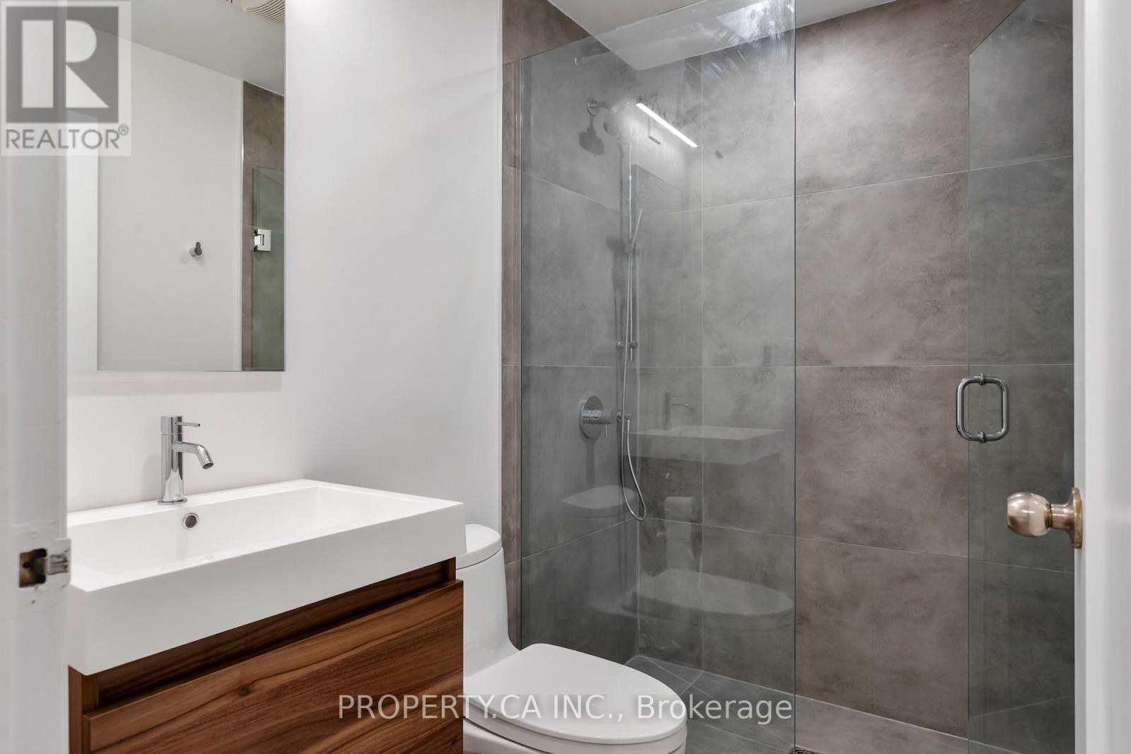 #8 - 97 Lee Avenue, Toronto (The Beaches), Ontario  M4E 2P2 - Photo 12 - E13674002