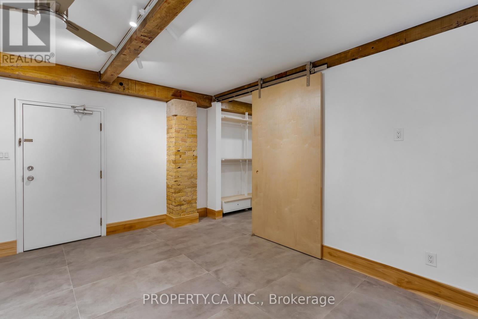 #8 - 97 Lee Avenue, Toronto (The Beaches), Ontario  M4E 2P2 - Photo 21 - E13674002