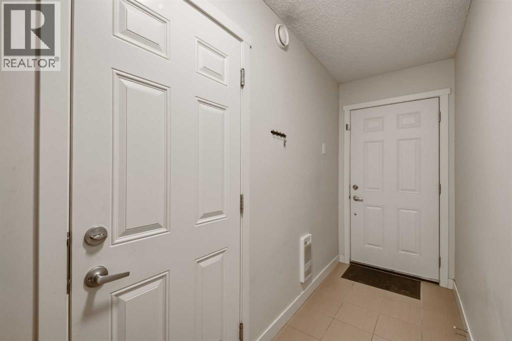214 Nolanfield Villas Nw, Calgary, Alberta T3R 0T9 - Photo 32 - A2320316