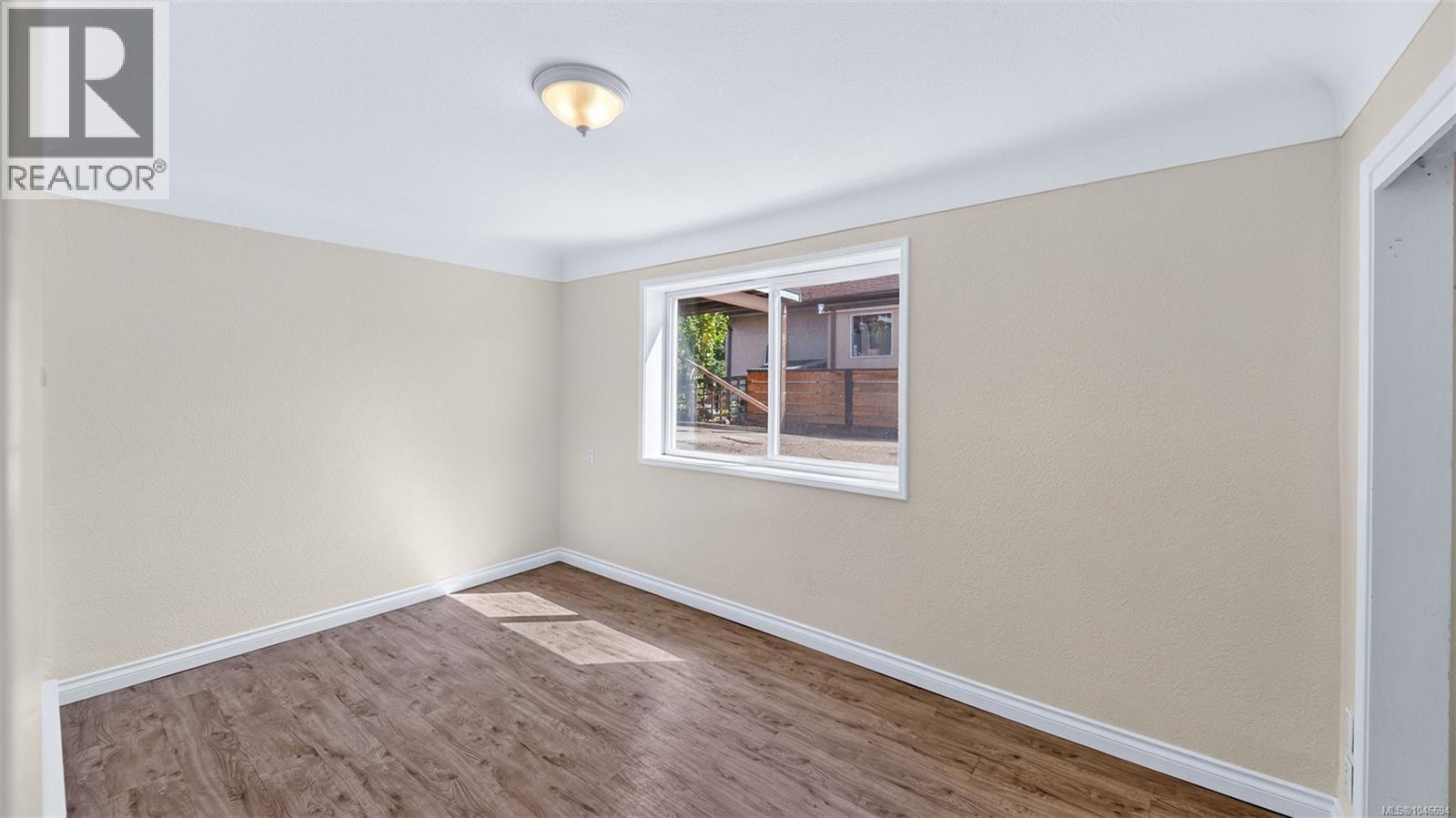 946/948 Ellery St, Esquimalt, British Columbia  V9A 4S1 - Photo 14 - 1046694