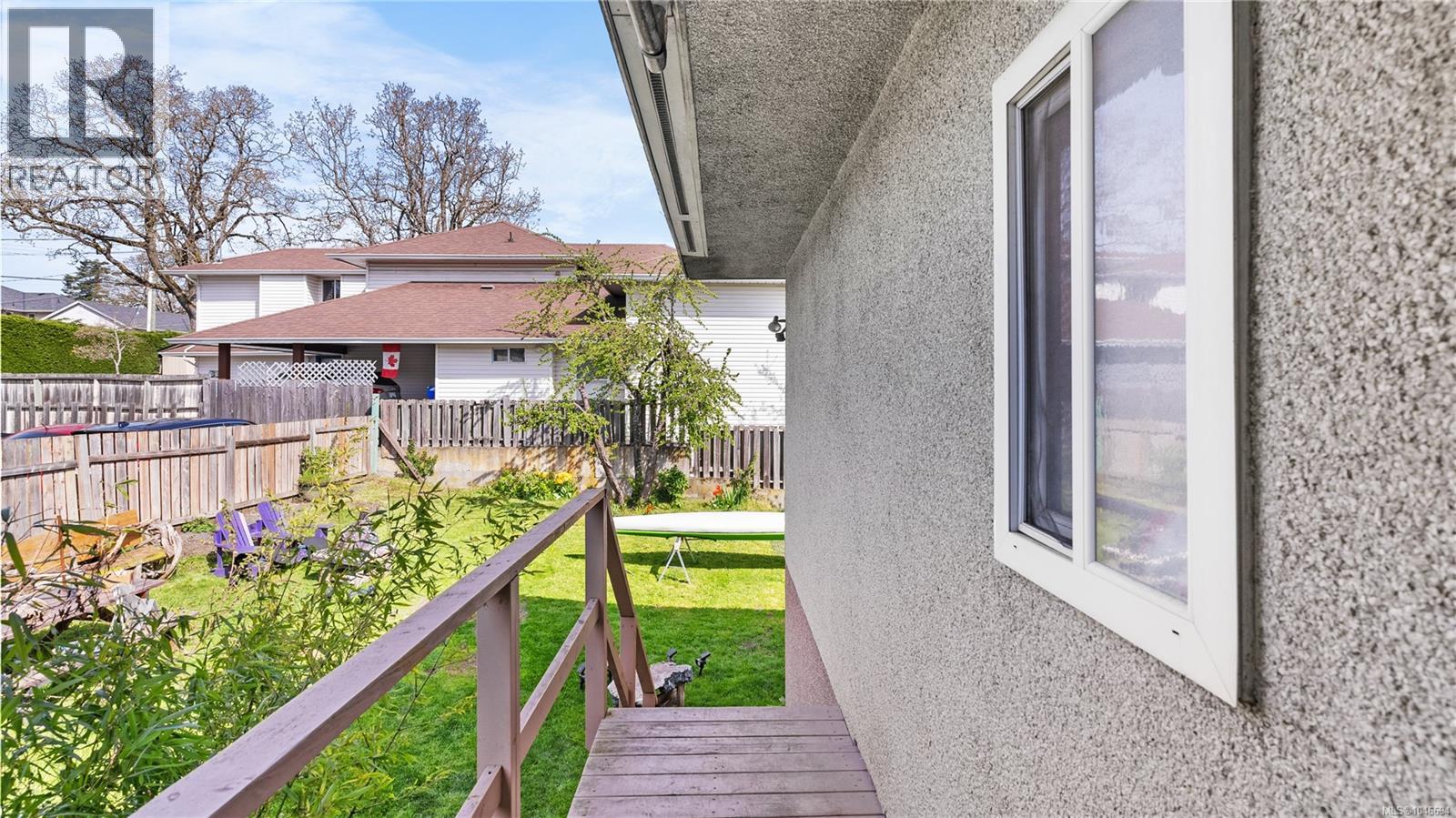946/948 Ellery St, Esquimalt, British Columbia  V9A 4S1 - Photo 31 - 1046694