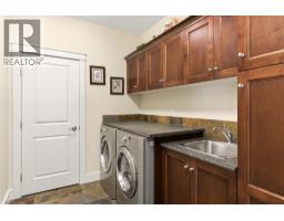 1443 Wilmot Avenue, Kelowna, British Columbia  V1P 1N3 - Photo 28 - 10393637