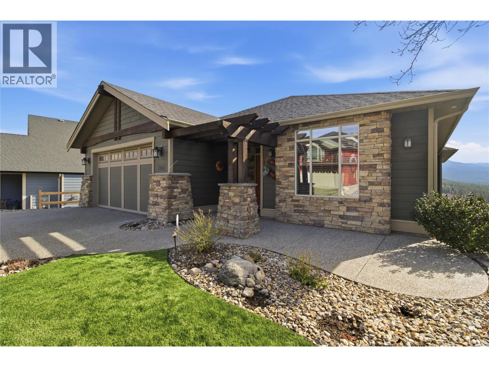 1443 Wilmot Avenue, Kelowna, British Columbia