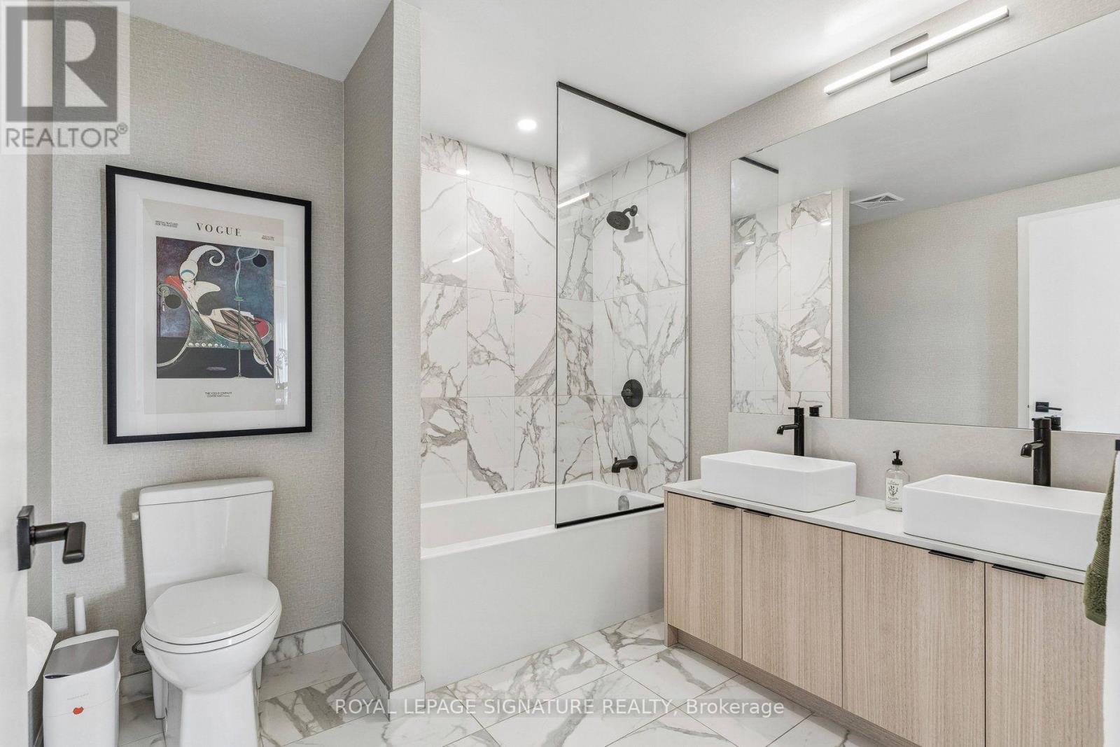 702 - 10 Graphophone Grove, Toronto, Ontario M6H 0E5 - Photo 12 - W13673992