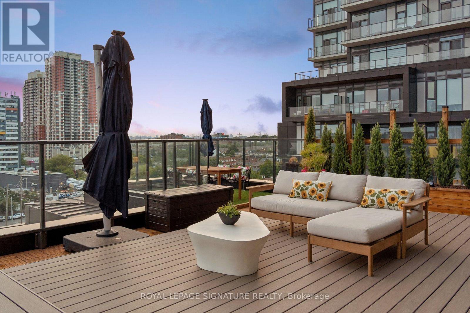 702 - 10 Graphophone Grove, Toronto, Ontario M6H 0E5 - Photo 43 - W13673992