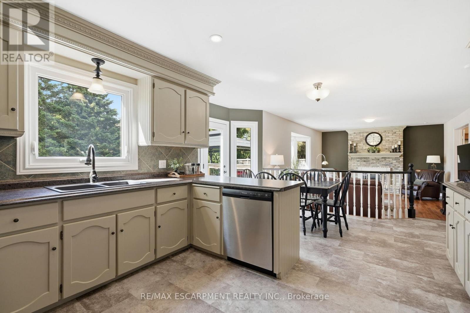1 Meander Close, Hamilton, Ontario L0R 1H1 - Photo 23 - X13673980
