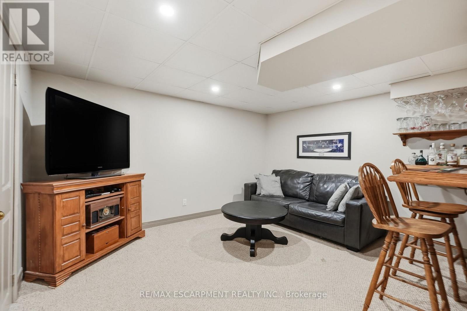 1 Meander Close, Hamilton, Ontario L0R 1H1 - Photo 39 - X13673980