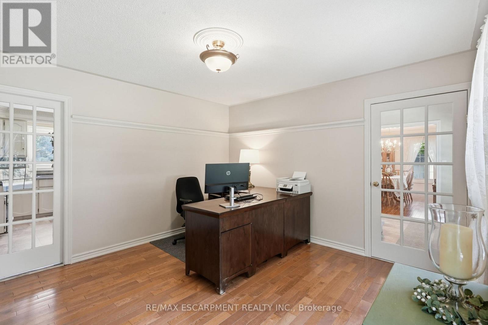 1 Meander Close, Hamilton, Ontario L0R 1H1 - Photo 9 - X13673980