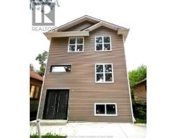 411 CLINTON STREET, Windsor, Ontario