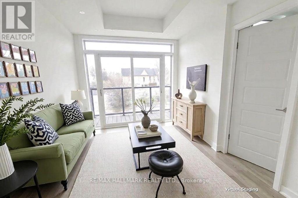 8 - 262 FINCH AVENUE E