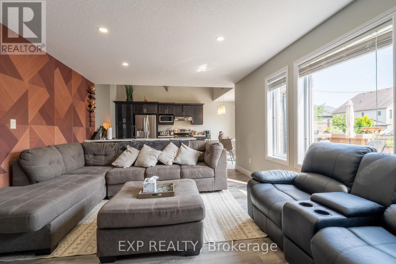 3200 Jinnies Way, London South, Ontario  N6L 0B5 - Photo 11 - X13674062