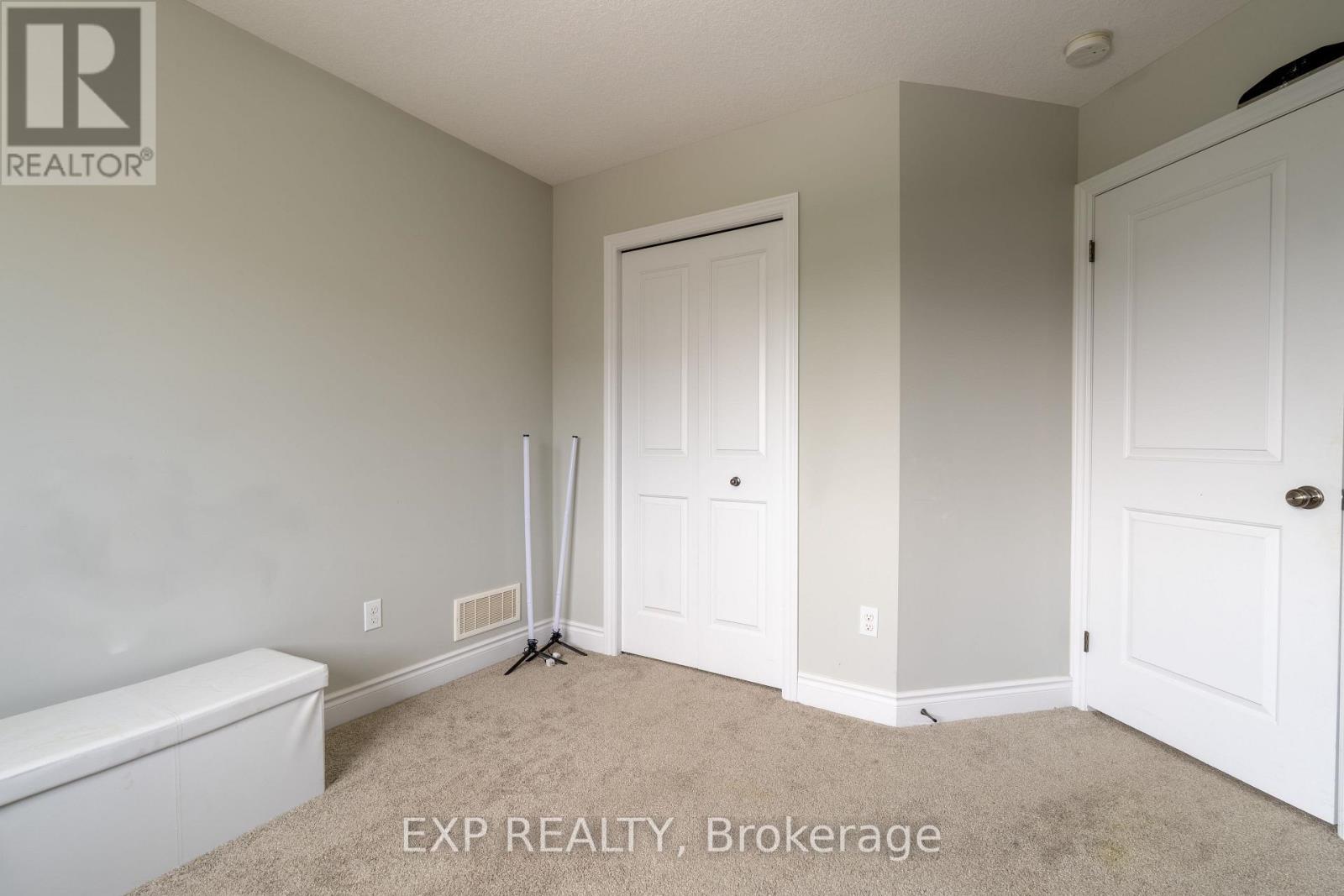 3200 Jinnies Way, London South, Ontario  N6L 0B5 - Photo 19 - X13674062