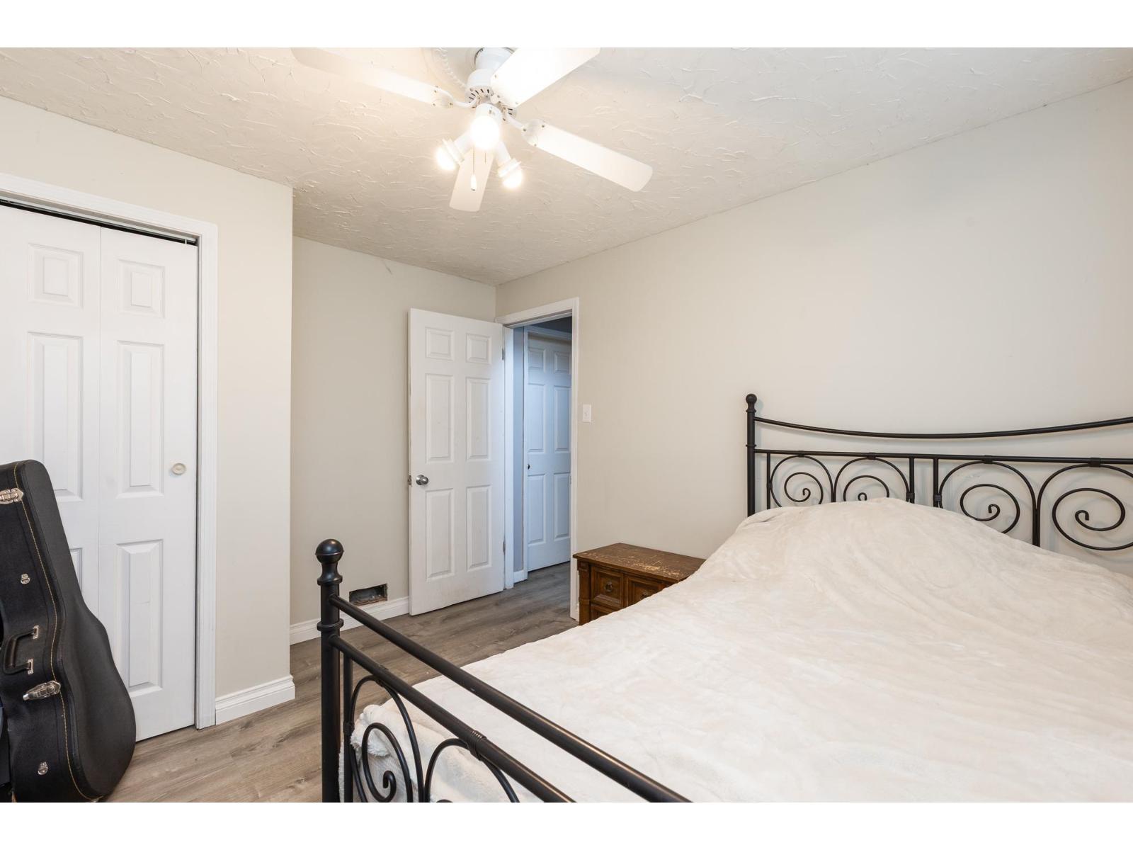 27283 29 Avenue, Langley, British Columbia  V4W 3J8 - Photo 33 - R3155396