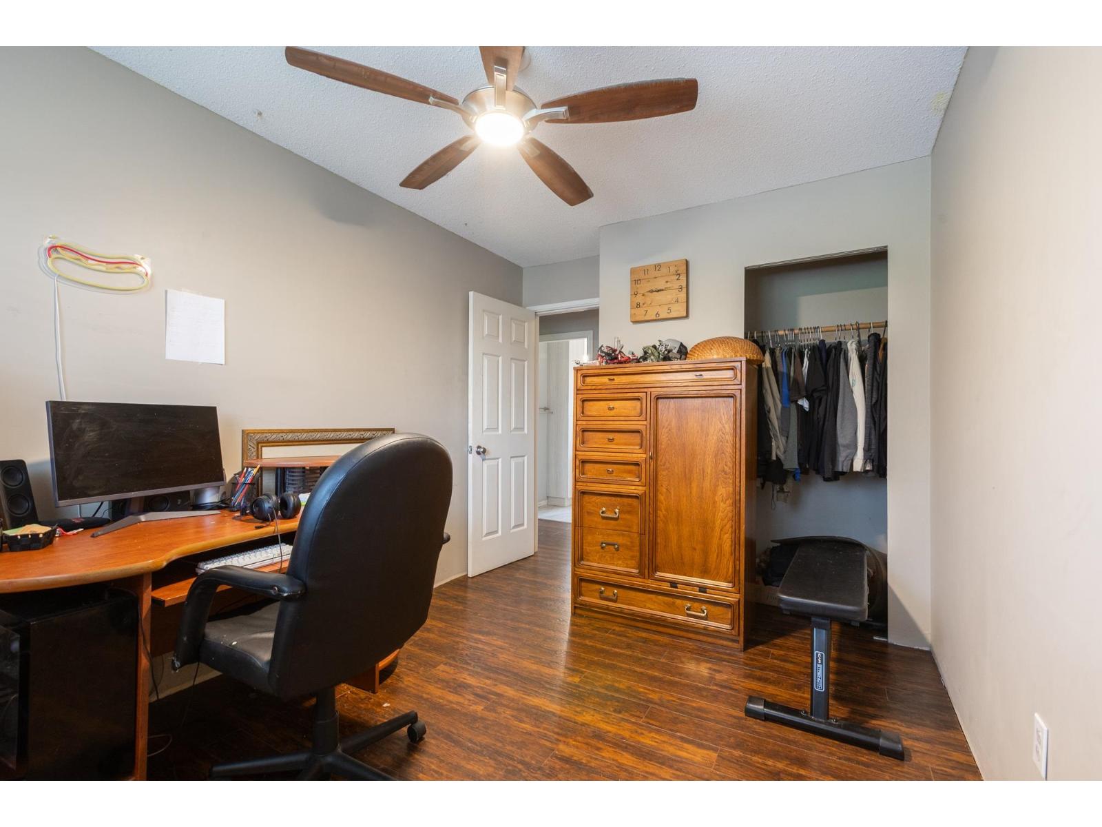 27283 29 Avenue, Langley, British Columbia  V4W 3J8 - Photo 28 - R3155396