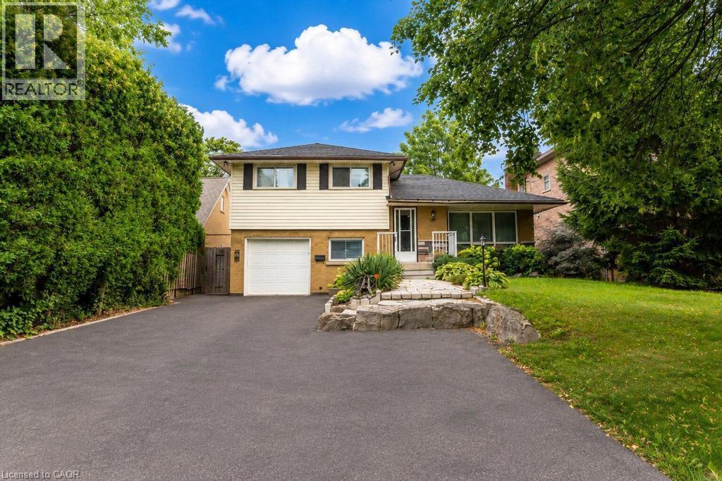 120 Stone Church Road W, Hamilton, Ontario  L9B 1A3 - Photo 2 - 40855543