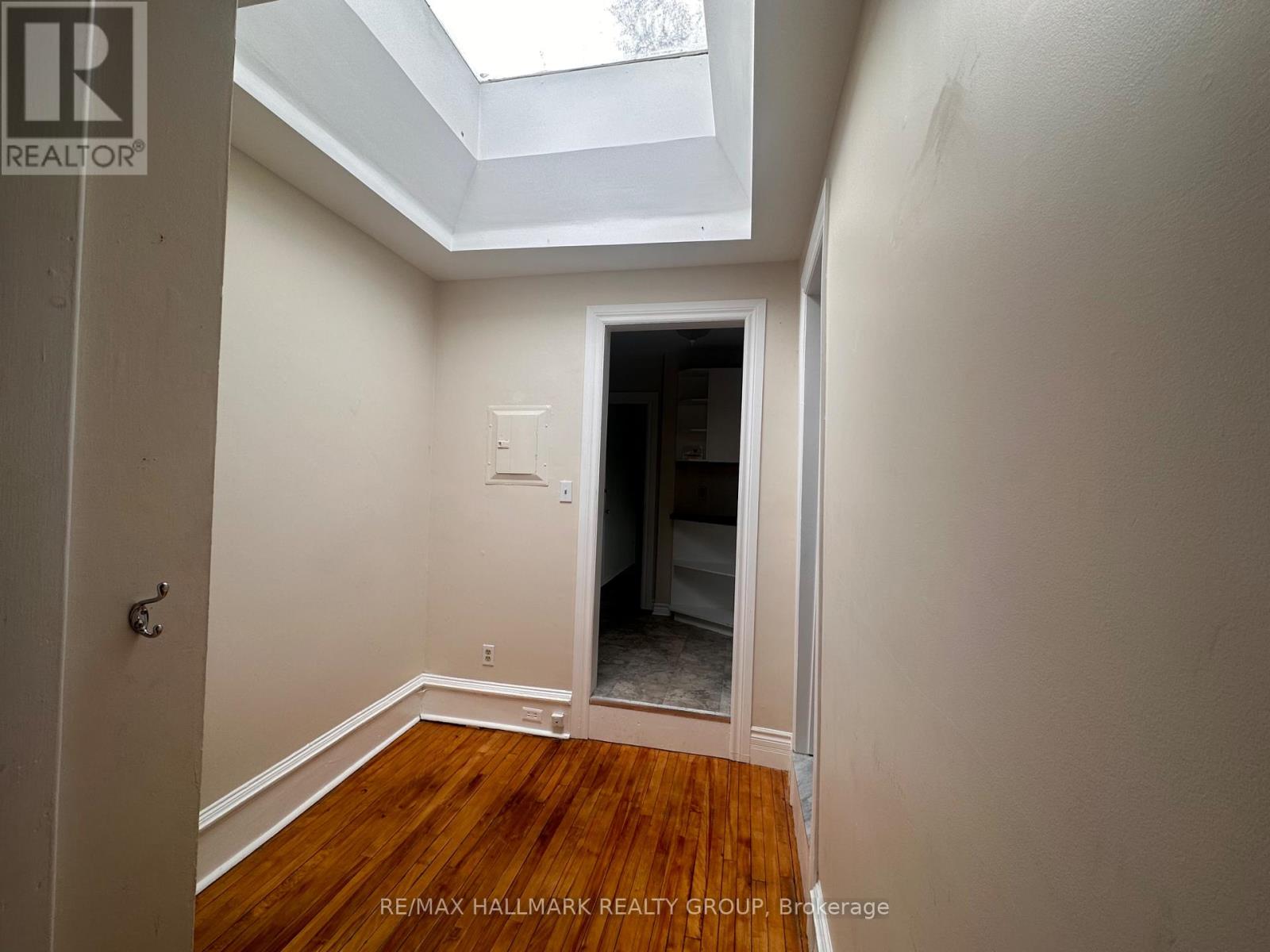 2 - 94 Fairmont Avenue, Ottawa, Ontario
