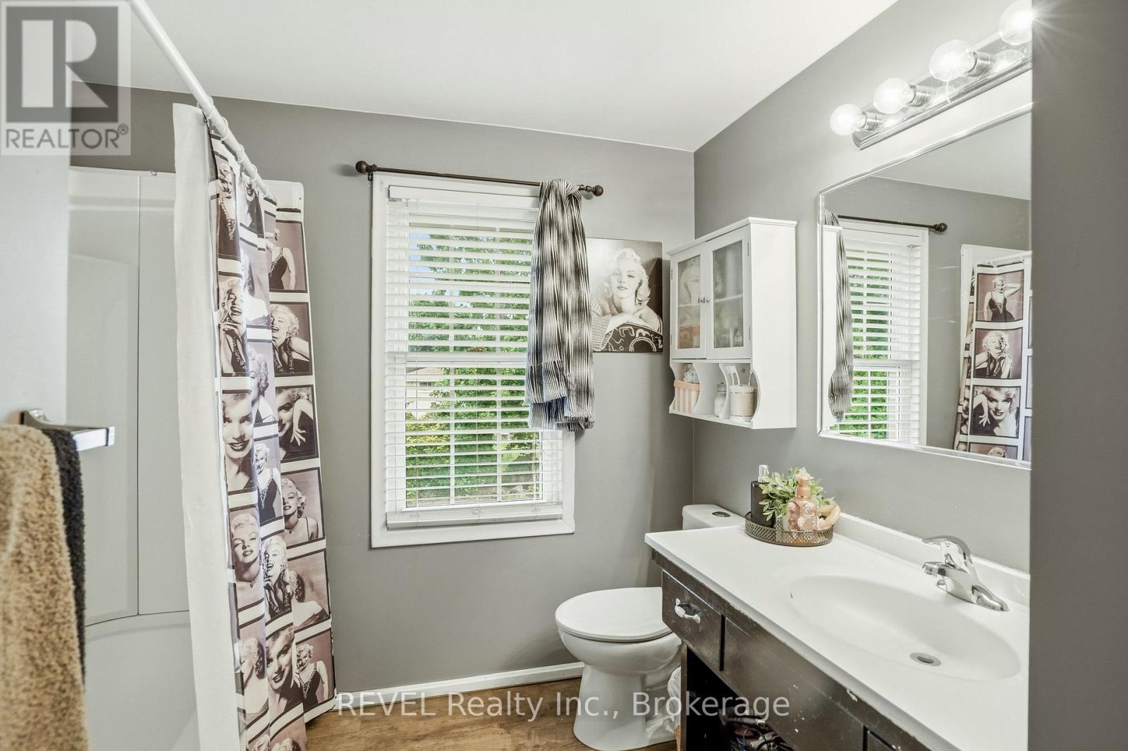 4123 Dorchester Road, Niagara Falls (Morrison), Ontario  L2E 6N1 - Photo 21 - X13674088
