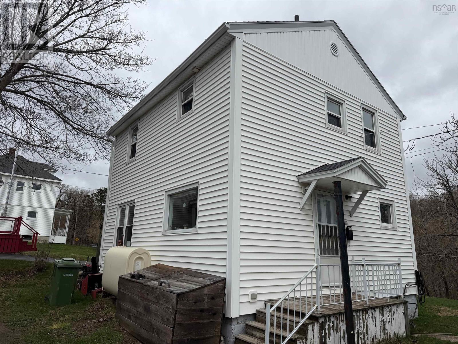 30 Munroe Avenue, New Glasgow, Nova Scotia  B2H 2E5 - Photo 4 - 202610304