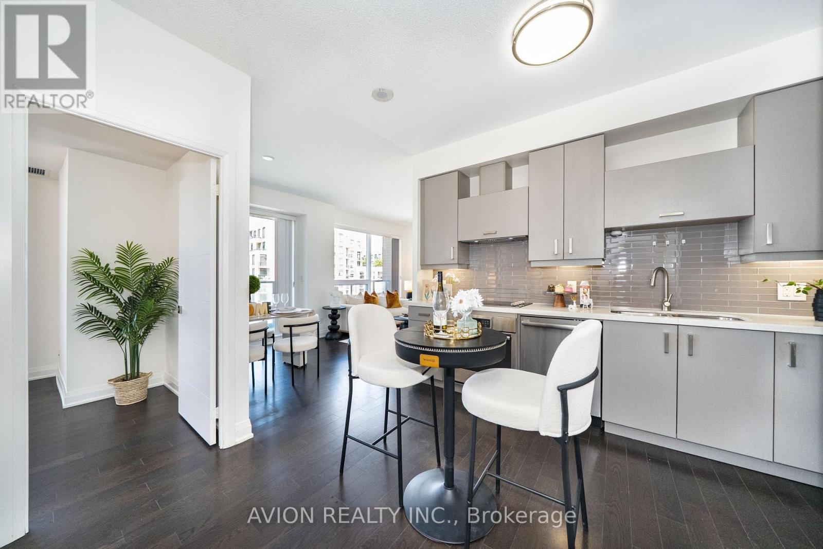 622 28 Uptown Drive, Markham, Ontario  L3R 5M8 - Photo 8 - N13673840