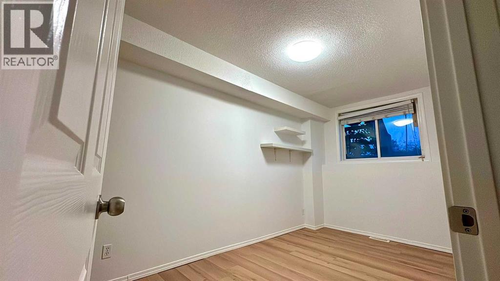 4, 3726 Centre Street NE, Calgary, Alberta  t2e 2y3 - Photo 34 - A2332260